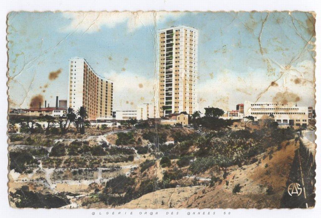 ORAN LA CITE JEAN DE LA FONTAINE.jpg